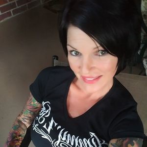 Meet your Posher, Carly